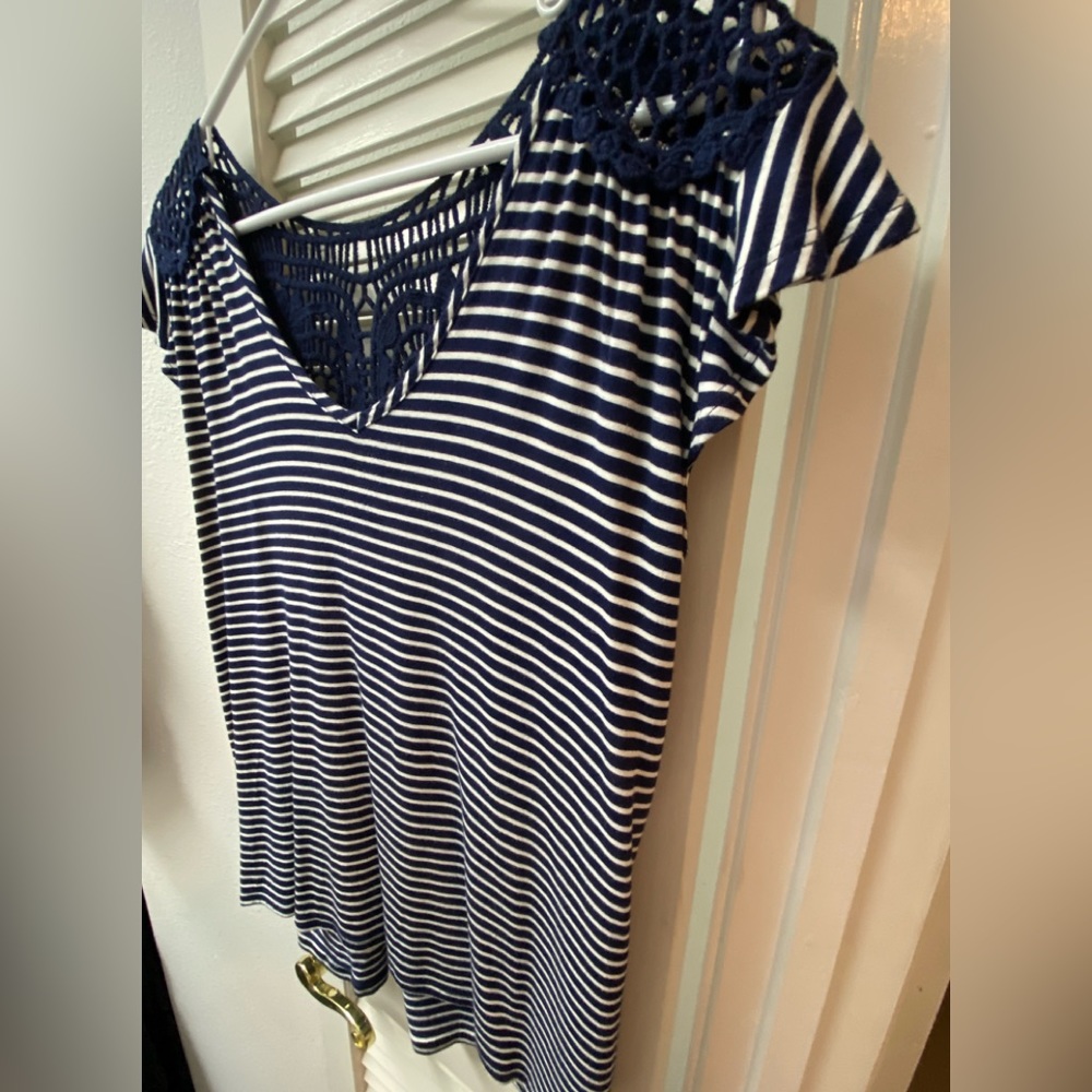 💙🤍Loveapella • blue stripe top • XS • EUC - Picture 4 of 9